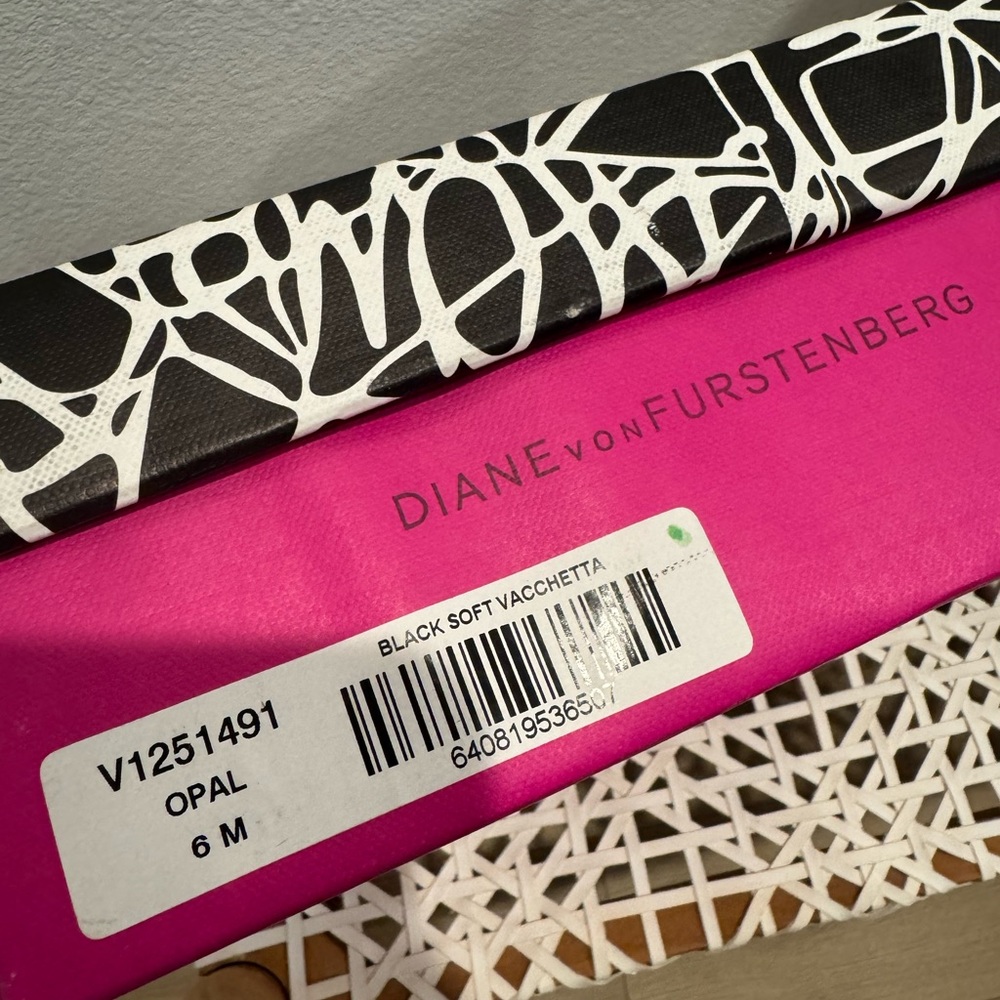 Diane Von Furstenberg Vacchetta Wedge - Picture 3 of 5